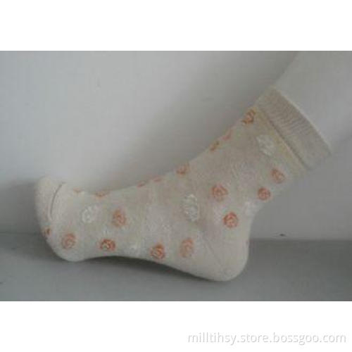 Soft Cotton Knitting Womens Wool Socks Comfortable For Girl